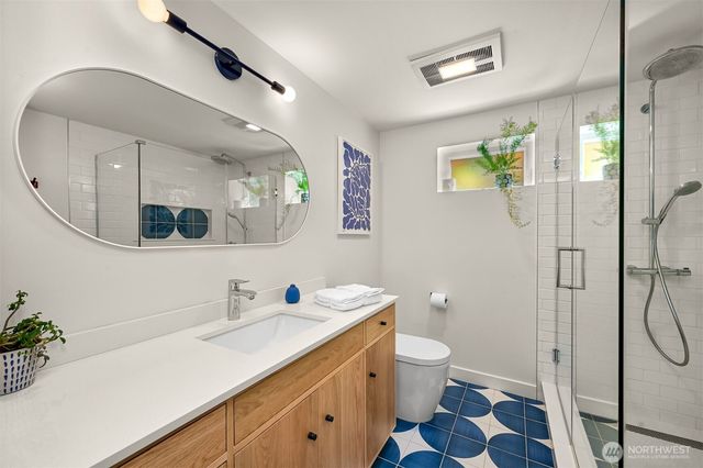 221 N Garden, Bellingham, WA 98225