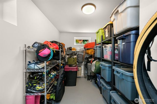 221 N Garden, Bellingham, WA 98225