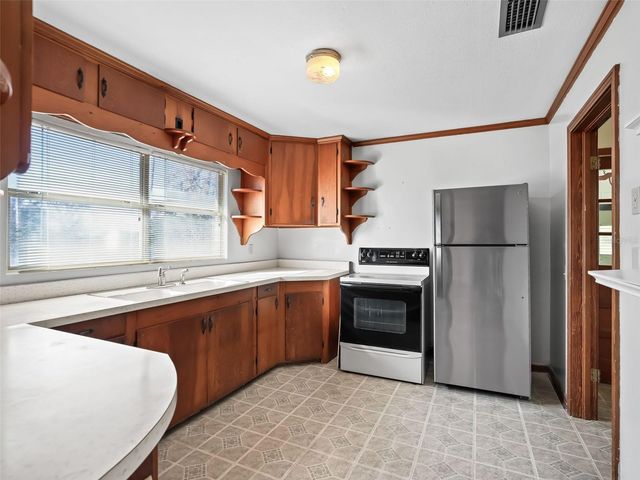 519 HUEY STREET, Wildwood, FL 34785