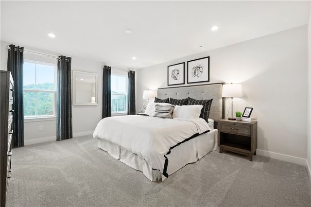 128 Ironwood Street, Zelienople Boro, PA 16063