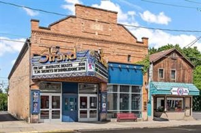 128 Ironwood Street, Zelienople Boro, PA 16063