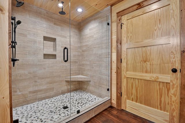 117 Stuart Ridge Road, Mineral Bluff, GA 30559