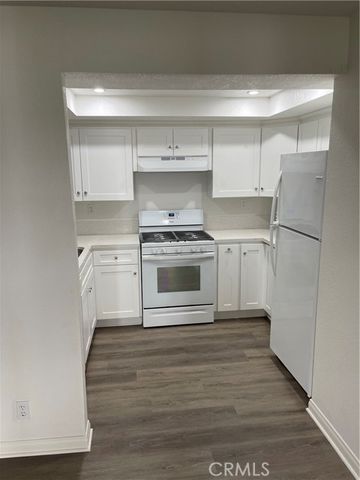 639 Park Shadow Court 56, Baldwin Park, CA 91706