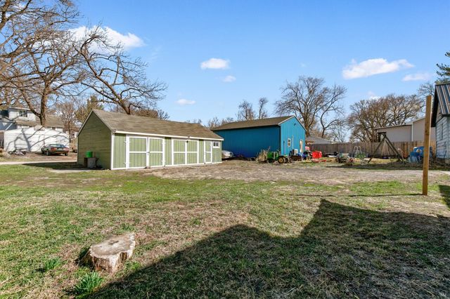 3837 16th Street, Des Moines, IA 50313