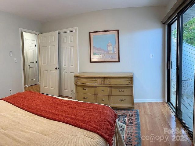 127 Riverview Drive, Asheville, NC 28806