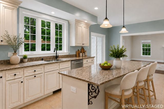 184 Abbot Street, Andover, MA 01810