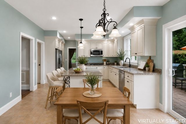 184 Abbot Street, Andover, MA 01810