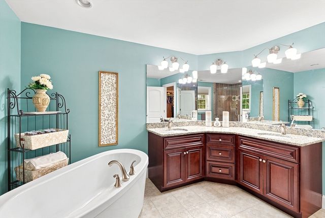 184 Abbot Street, Andover, MA 01810