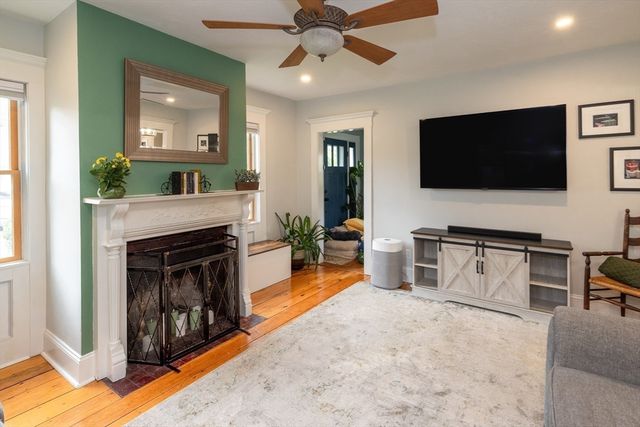 487 Pine St, Weymouth, MA 02190
