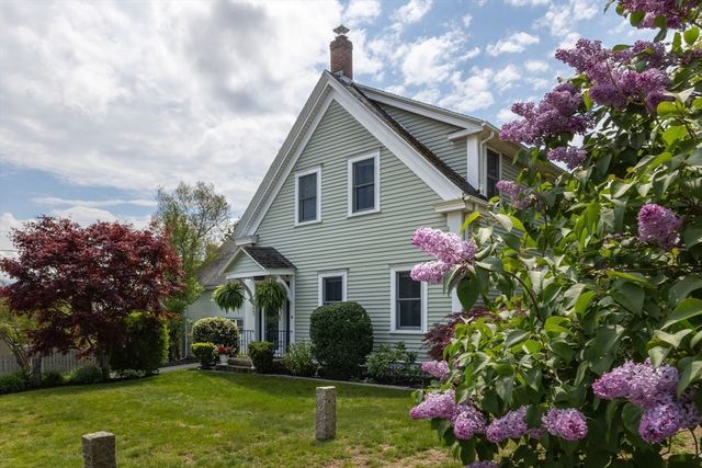 487 Pine St, Weymouth, MA 02190