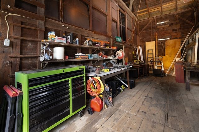 487 Pine St, Weymouth, MA 02190