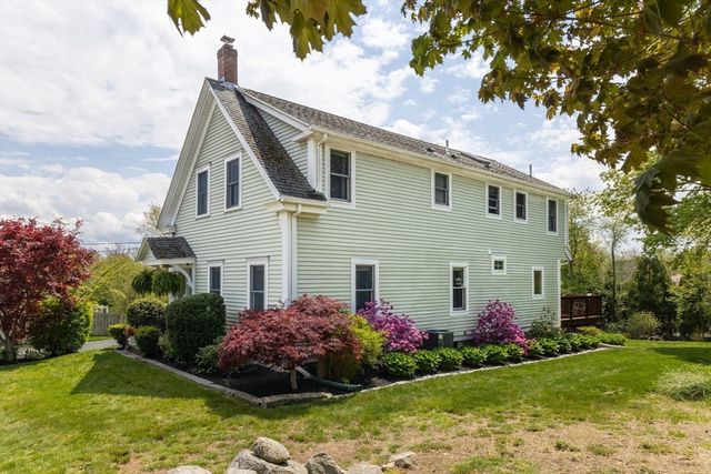 487 Pine St, Weymouth, MA 02190