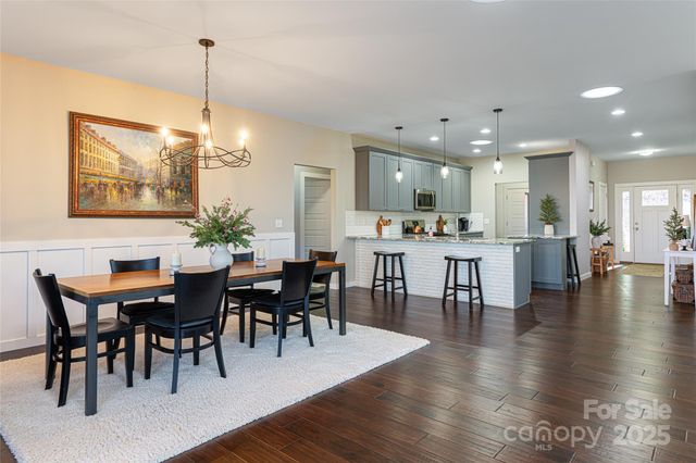 307 Kristy Cabe Drive, Fletcher, NC 28732