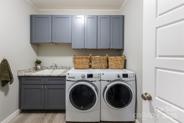 307 Kristy Cabe Drive, Fletcher, NC 28732