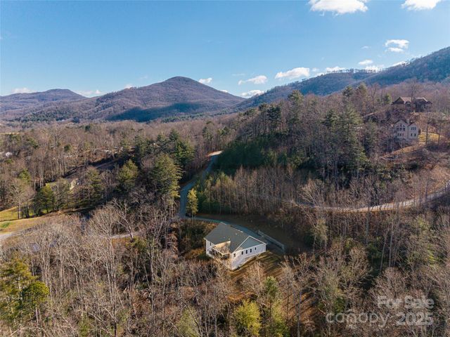 307 Kristy Cabe Drive, Fletcher, NC 28732