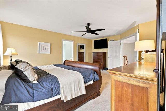 140 OLDE FIELD DR, Lititz, PA 17543