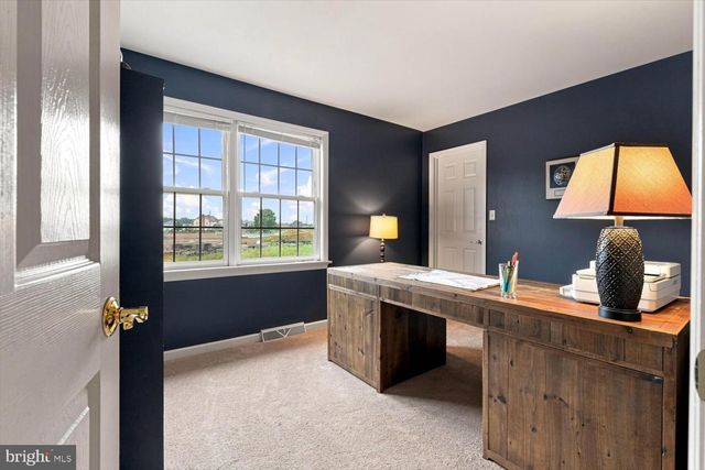 140 OLDE FIELD DR, Lititz, PA 17543