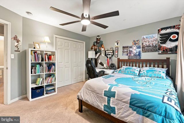 140 OLDE FIELD DR, Lititz, PA 17543