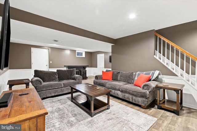 140 OLDE FIELD DR, Lititz, PA 17543