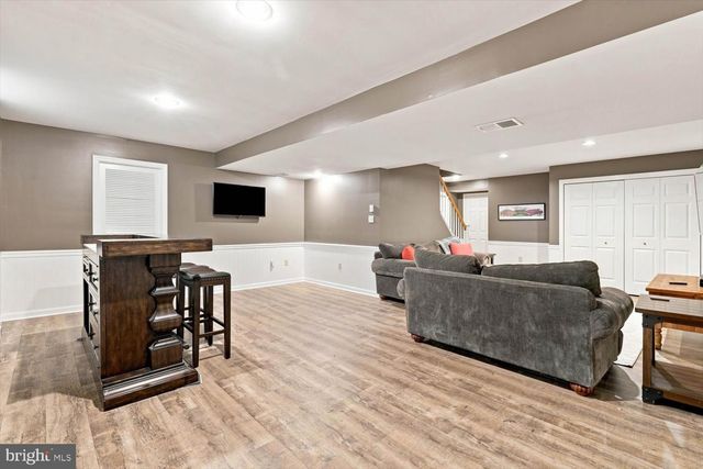 140 OLDE FIELD DR, Lititz, PA 17543