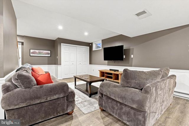 140 OLDE FIELD DR, Lititz, PA 17543