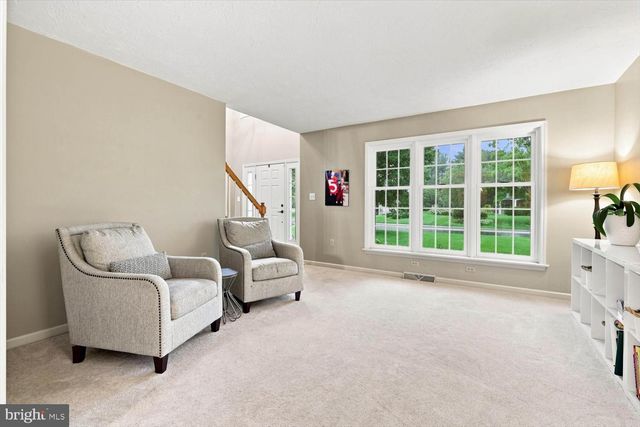 140 OLDE FIELD DR, Lititz, PA 17543