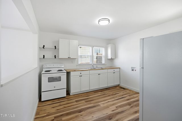 2226 Bay Street, Bristol, TN 37620