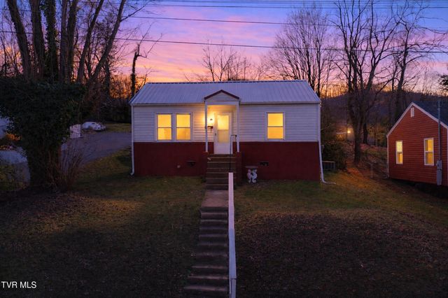 2226 Bay Street, Bristol, TN 37620