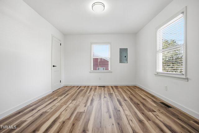 2226 Bay Street, Bristol, TN 37620