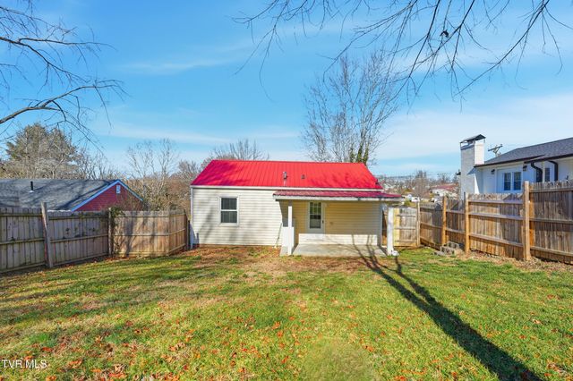 2226 Bay Street, Bristol, TN 37620