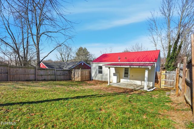2226 Bay Street, Bristol, TN 37620