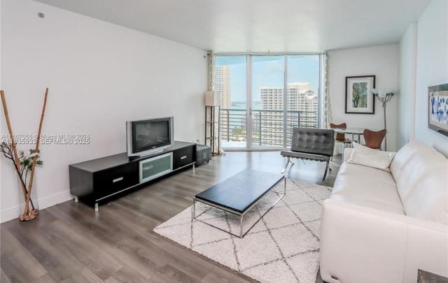 335 S Biscayne Blvd 2703, Miami, FL 33131