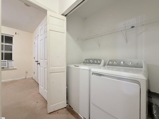 88 Birdsong Lane, Taylors, SC 29687