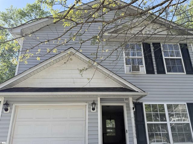 88 Birdsong Lane, Taylors, SC 29687