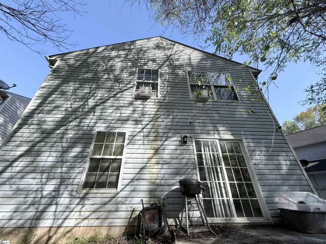 88 Birdsong Lane, Taylors, SC 29687