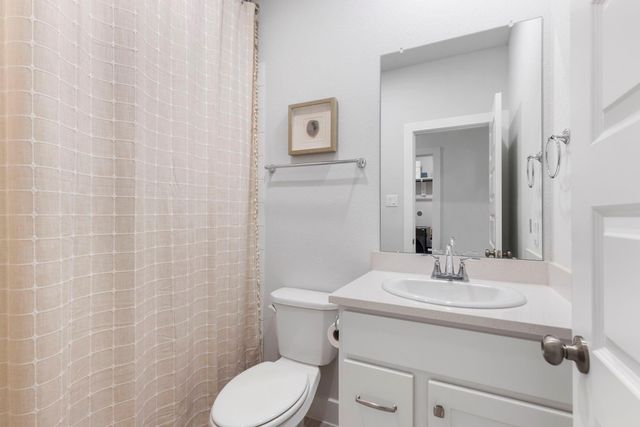 444 Texoma Plains Drive, Conroe, TX 77304