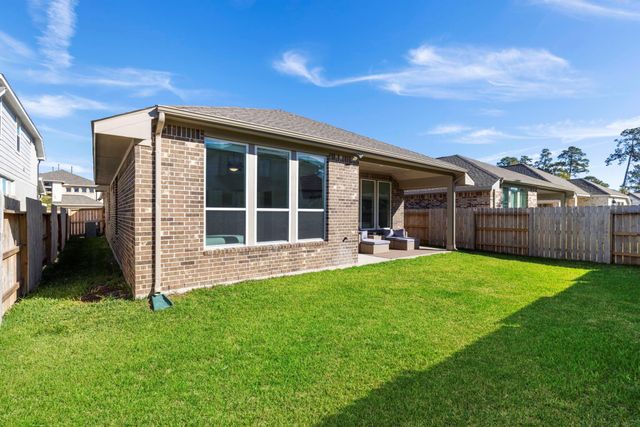 444 Texoma Plains Drive, Conroe, TX 77304