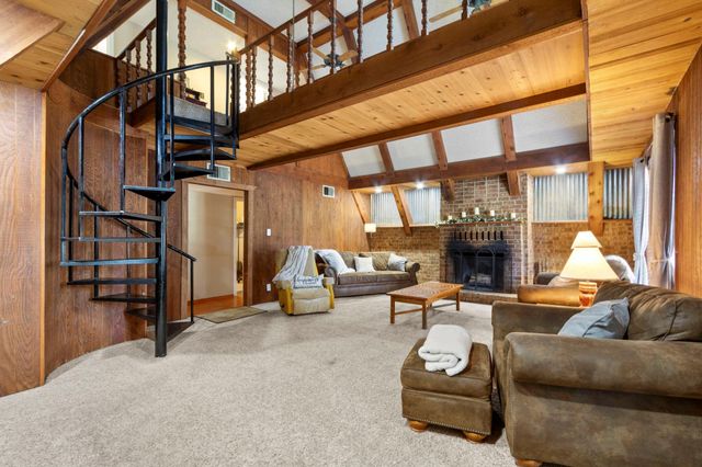 25139 Weeren Road, Montgomery, TX 77316