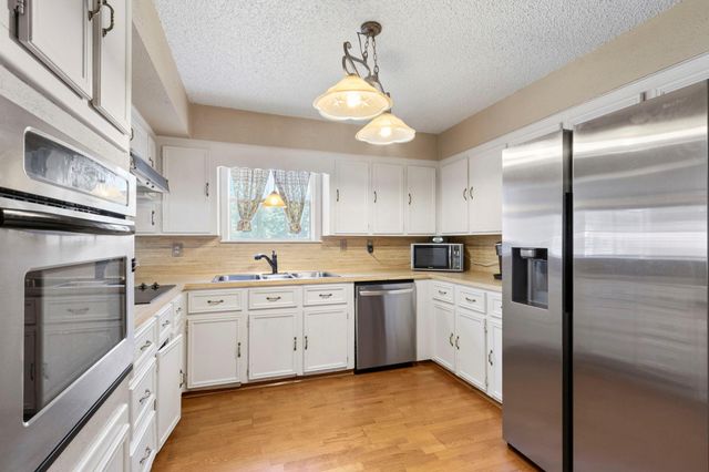 25139 Weeren Road, Montgomery, TX 77316