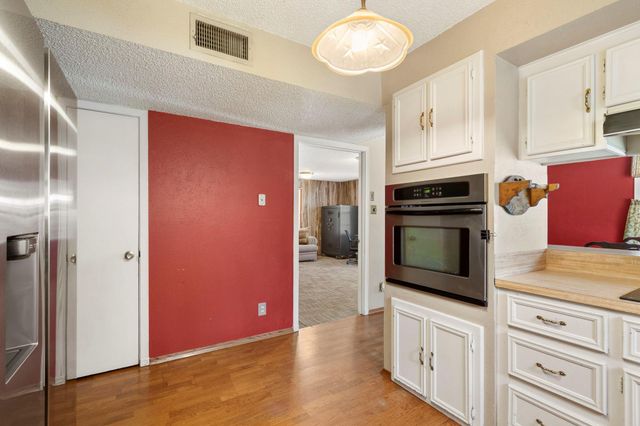 25139 Weeren Road, Montgomery, TX 77316