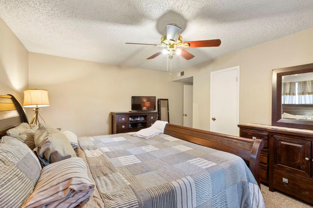 25139 Weeren Road, Montgomery, TX 77316