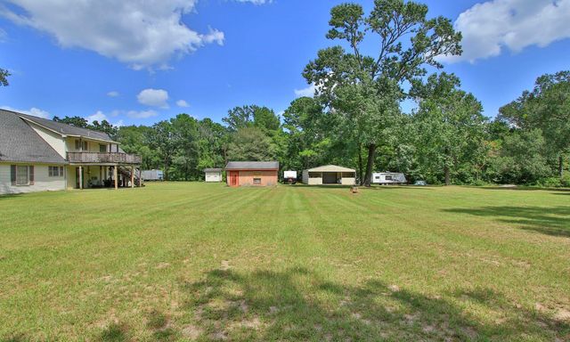 25139 Weeren Road, Montgomery, TX 77316