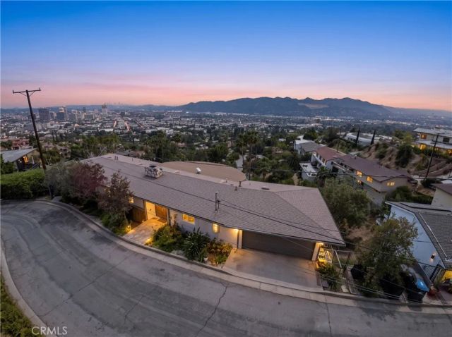 260 Kempton, Glendale, CA 91202