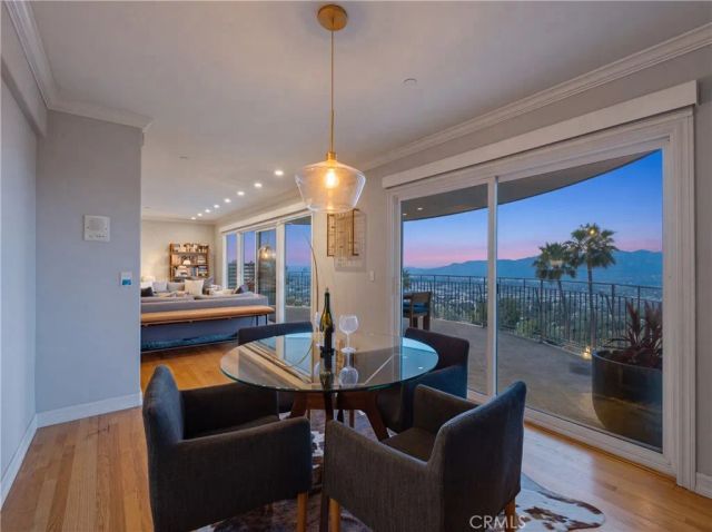 260 Kempton, Glendale, CA 91202