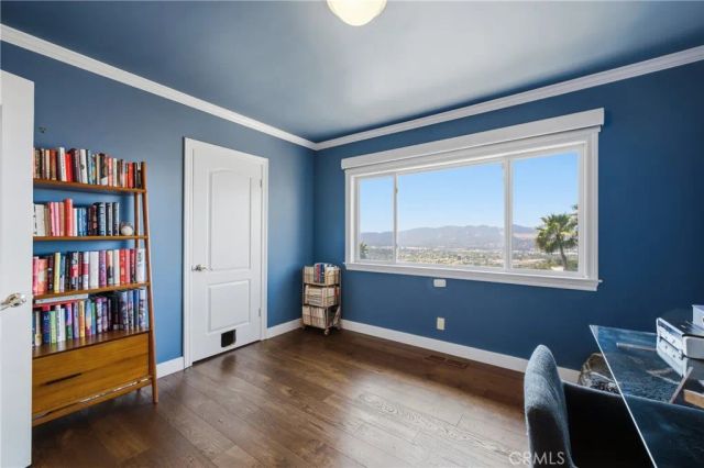 260 Kempton, Glendale, CA 91202