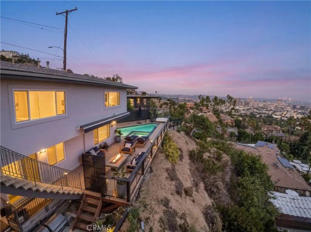 260 Kempton, Glendale, CA 91202