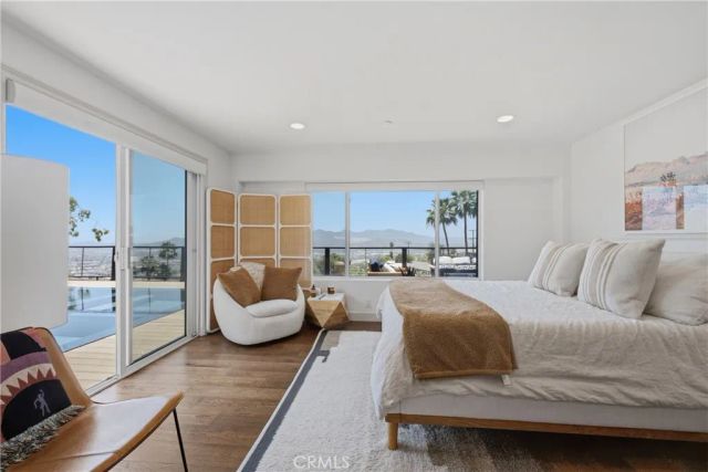 260 Kempton, Glendale, CA 91202