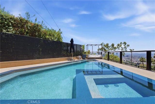 260 Kempton, Glendale, CA 91202