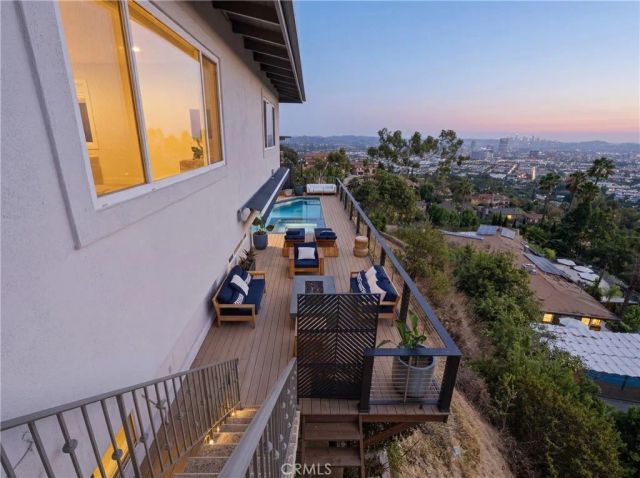 260 Kempton, Glendale, CA 91202