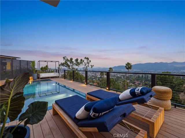 260 Kempton, Glendale, CA 91202